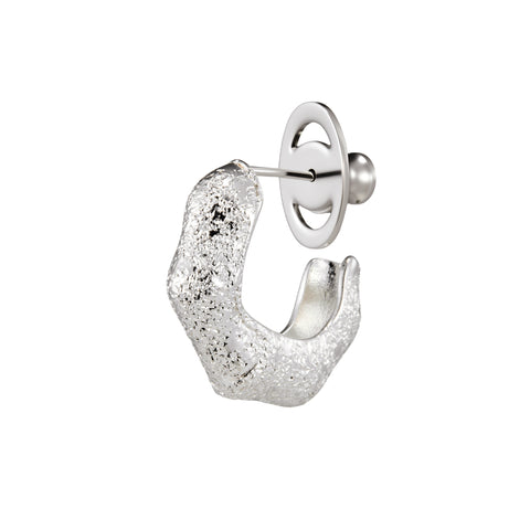 SAND BLAST C-SHAPED EARRINGS